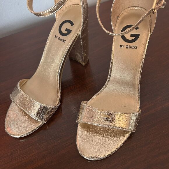 G by Guess Women’s Heels Gold Size 6.5 Chunky Heel Ankle Buckle - Picture 7 of 10